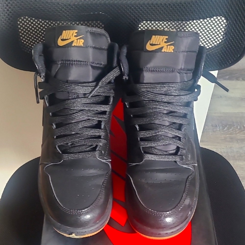 Nike Air Men's Black Sneakers